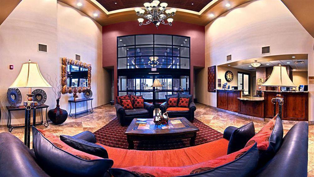 希尔顿凤凰城东方酒店Spark By Hilton Phoenix East Hotel