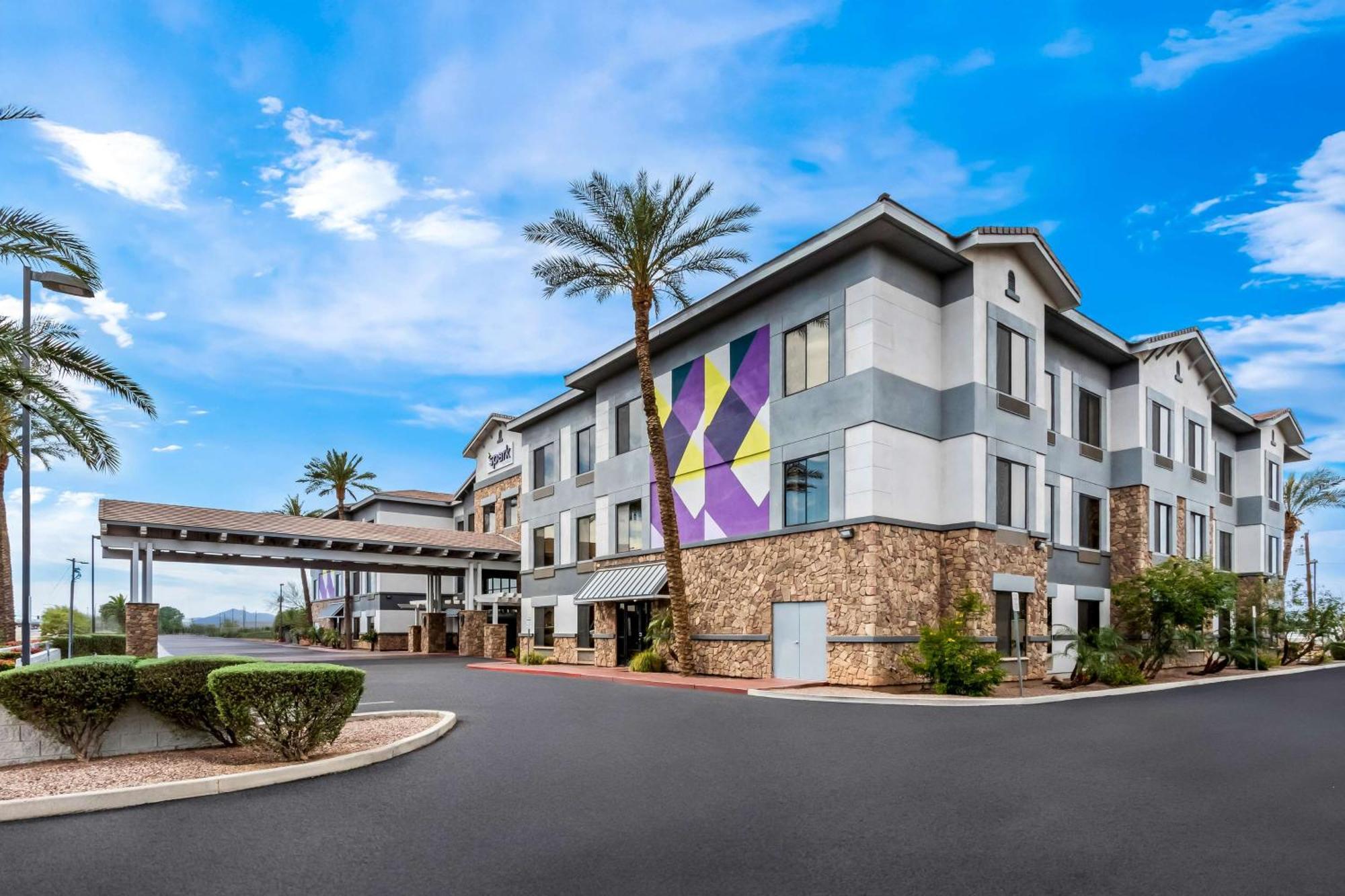 Spark By Hilton Phoenix East