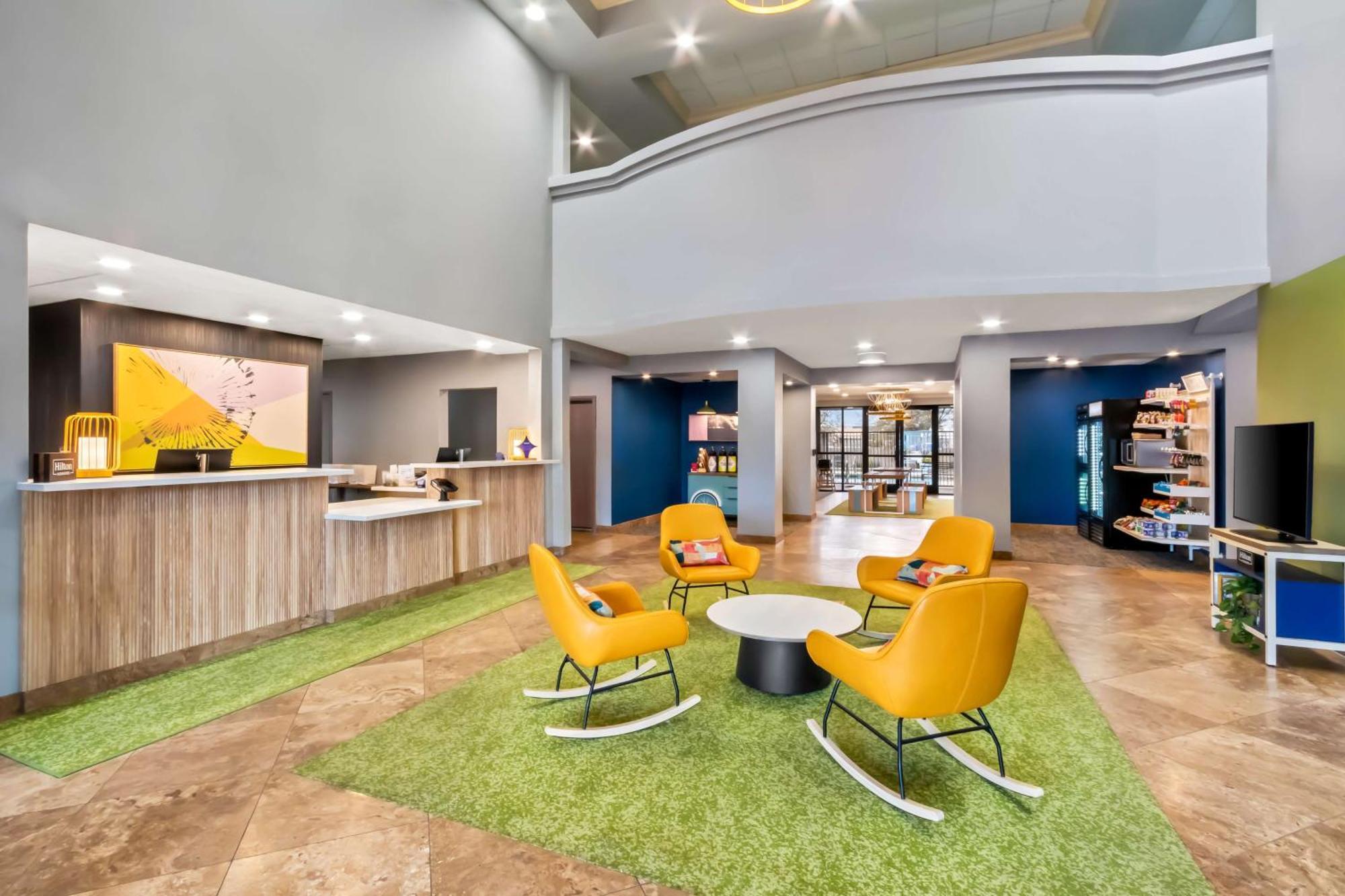 希尔顿凤凰城东方酒店Spark By Hilton Phoenix East Hotel