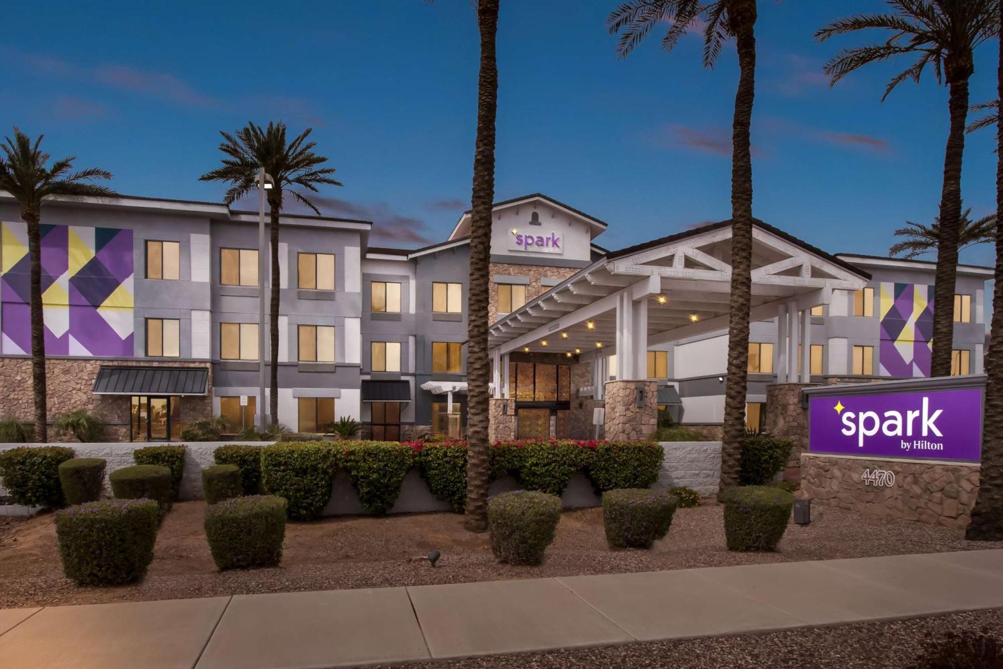 Spark By Hilton Phoenix East Hotel Mesa酒店