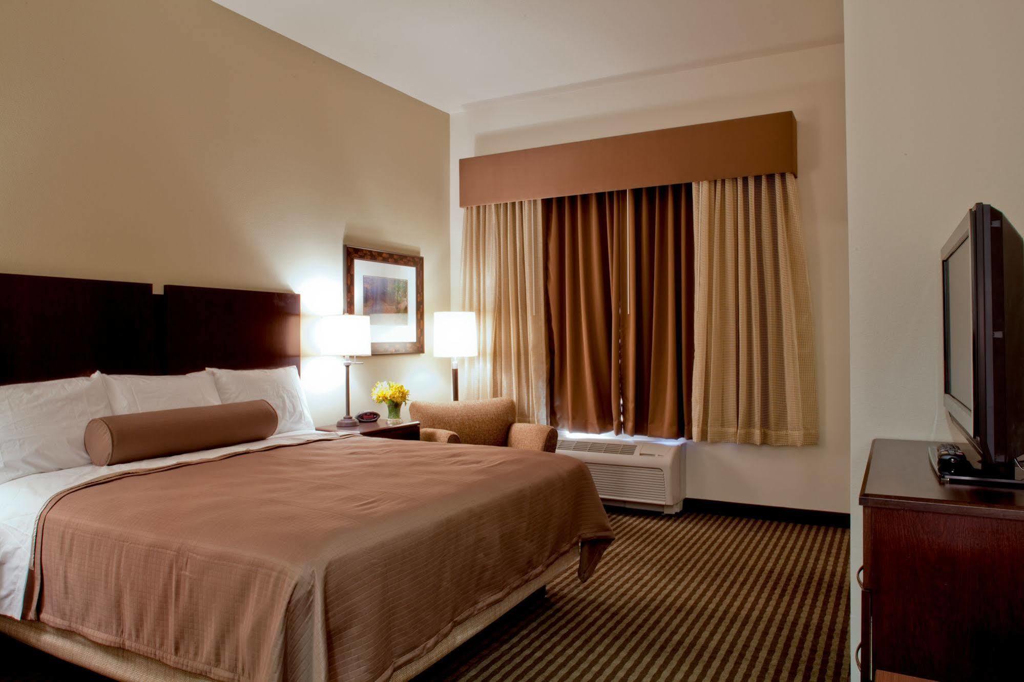 Spark By Hilton Phoenix East Hotel Mesa酒店